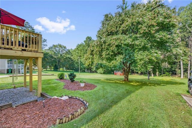 8404 Coachman Lane, Rural Hall, NC 27045