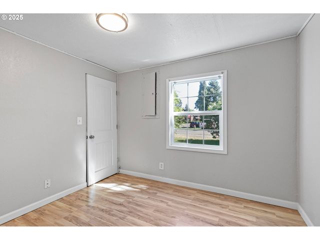 32791 E LINCOLN Way, Coburg, OR 97408