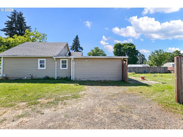 32791 E LINCOLN Way, Coburg, OR 97408