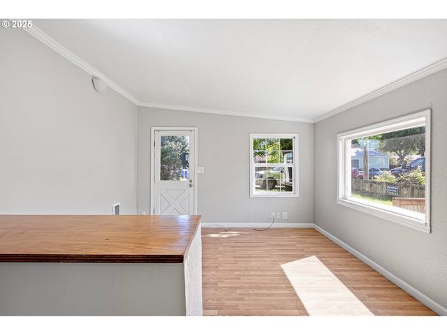 32791 E LINCOLN Way, Coburg, OR 97408