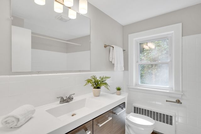 857 Gay St, Westwood, MA 02090