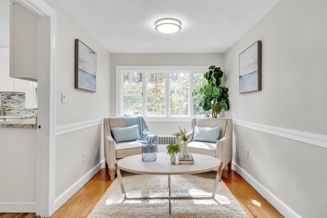 857 Gay St, Westwood, MA 02090
