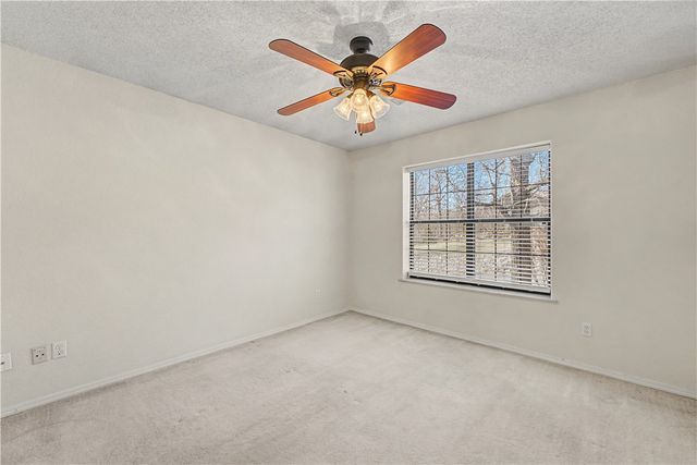 13 Blenheim Lane, Bella Vista, AR 72715