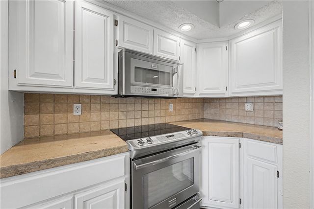 13 Blenheim Lane, Bella Vista, AR 72715