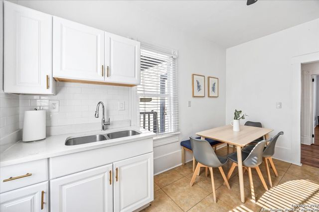 302 Lamar, San Antonio, TX 78202