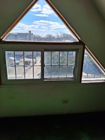 864 E 87th Place, Chicago, IL 60619