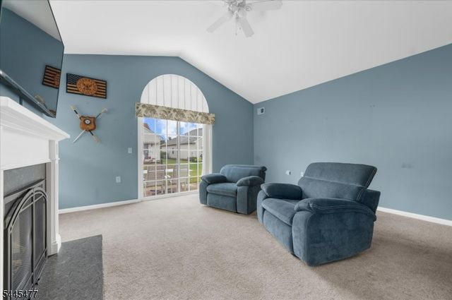 79 Renaissance Blvd, Franklin Twp., NJ 08873