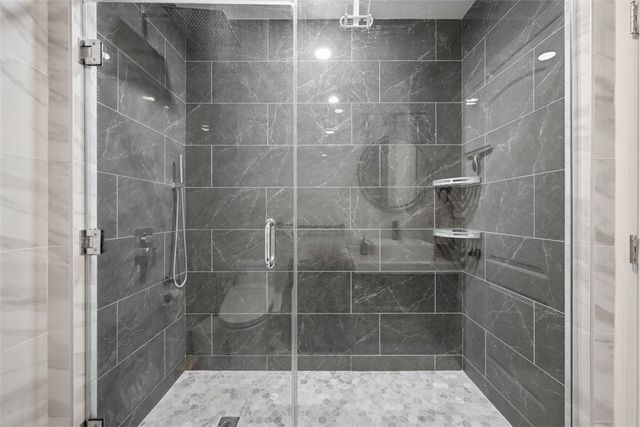 5204 Duncan St, Lawrenceville, PA 15201