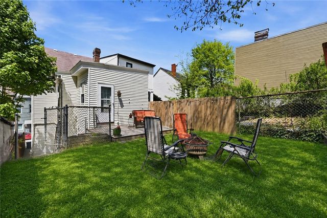 5204 Duncan St, Lawrenceville, PA 15201