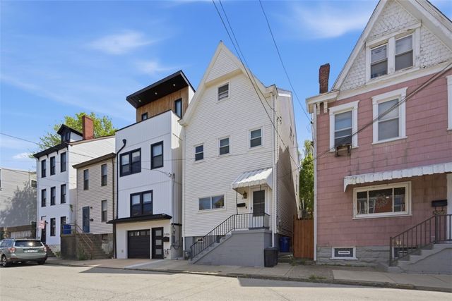 5204 Duncan St, Lawrenceville, PA 15201