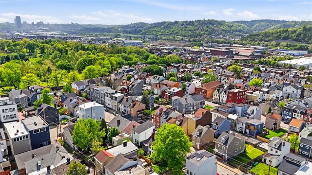 5204 Duncan St, Lawrenceville, PA 15201