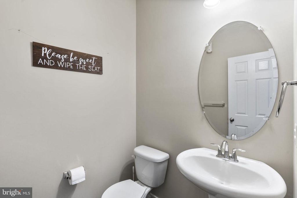 Image 16 of property listing at 14054 FOX HILL RD, Sparks Glencoe, MD 21152