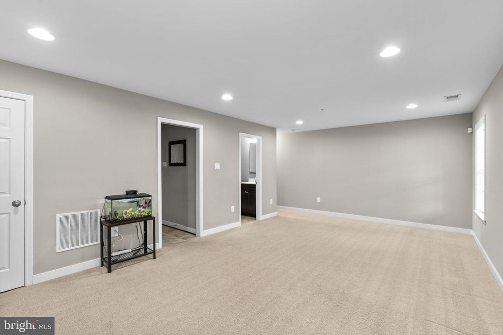 Image 31 of property listing at 14054 FOX HILL RD, Sparks Glencoe, MD 21152