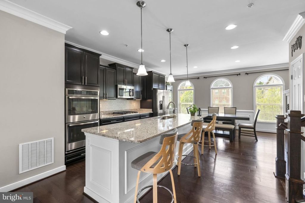 Image 9 of property listing at 14054 FOX HILL RD, Sparks Glencoe, MD 21152