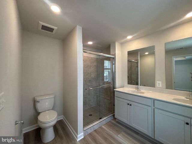 42635 DARALA DR, Ashburn, VA 20147