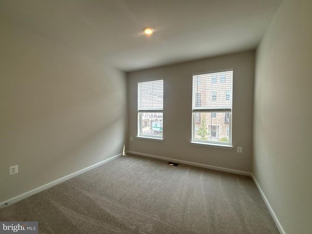 42635 DARALA DR, Ashburn, VA 20147