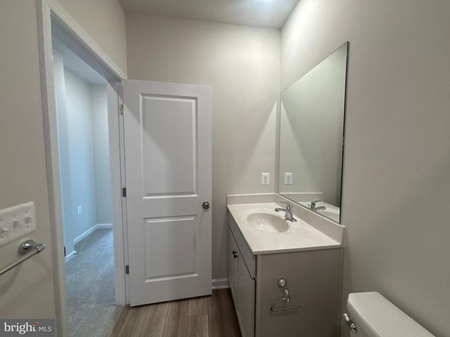 42635 DARALA DR, Ashburn, VA 20147