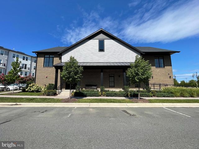 42635 DARALA DR, Ashburn, VA 20147