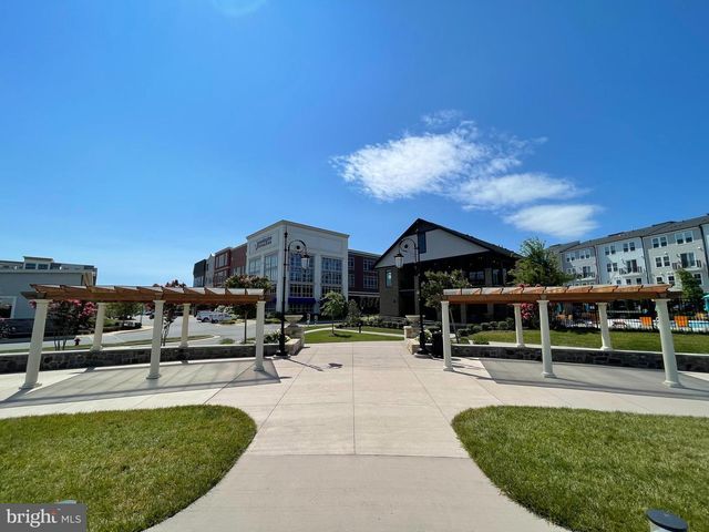 42635 DARALA DR, Ashburn, VA 20147