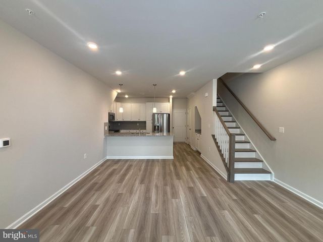 42635 DARALA DR, Ashburn, VA 20147