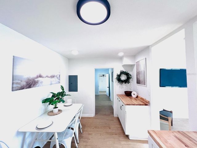 1300 21ST STREET S, St Petersburg, FL 33712