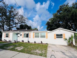 1300 21ST STREET S, St Petersburg, FL 33712