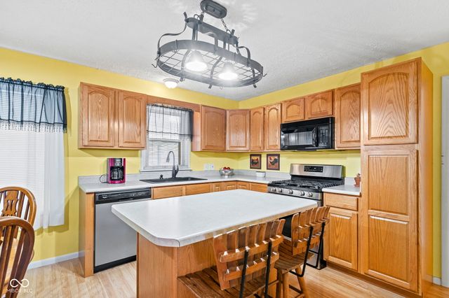 1112 Washington Avenue, Seymour, IN 47274