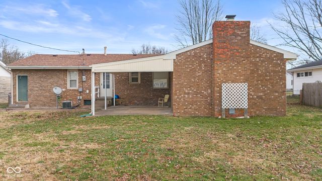 1112 Washington Avenue, Seymour, IN 47274