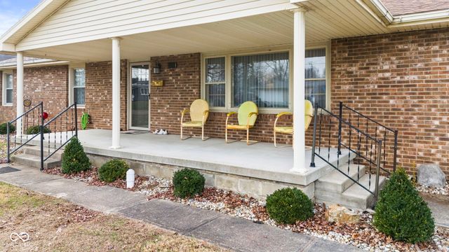 1112 Washington Avenue, Seymour, IN 47274