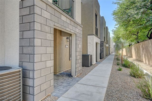 6133 Garden Crest Street 6133, Las Vegas, NV 89148