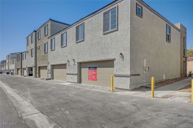 6133 Garden Crest Street 6133, Las Vegas, NV 89148