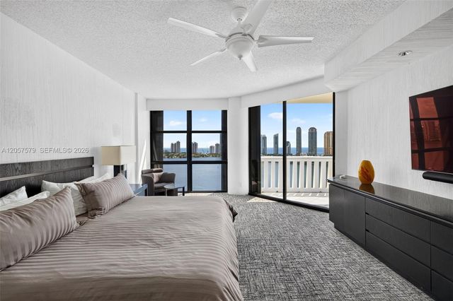 3000 Island Boulevard 2506, Aventura, FL 33160