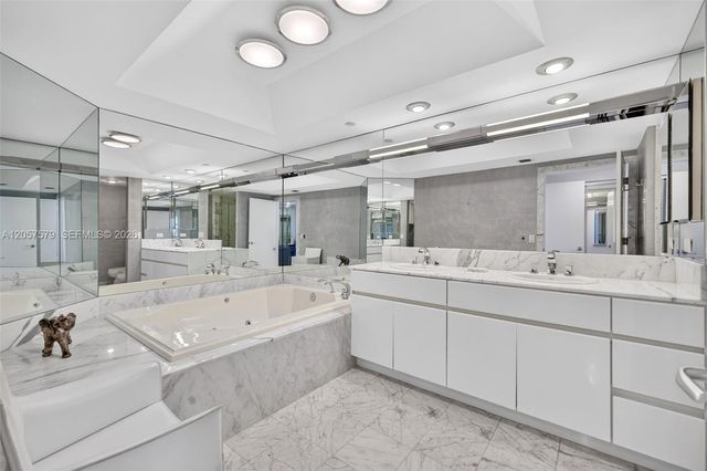 3000 Island Boulevard 2506, Aventura, FL 33160