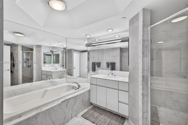 3000 Island Boulevard 2506, Aventura, FL 33160