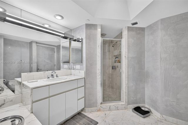 3000 Island Boulevard 2506, Aventura, FL 33160