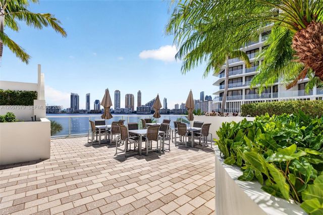 3000 Island Boulevard 2506, Aventura, FL 33160