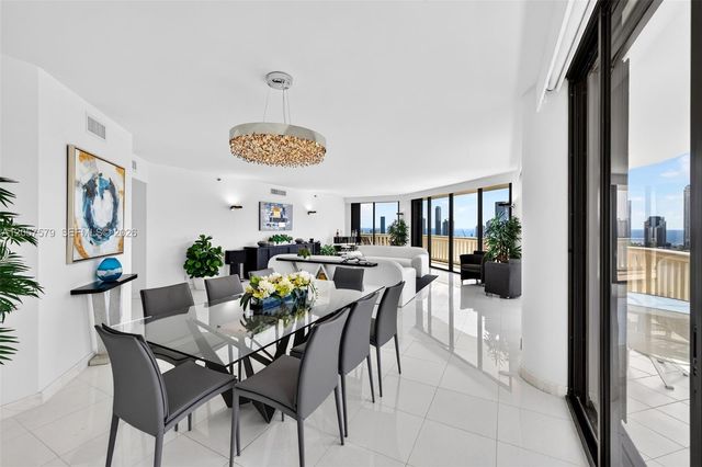 3000 Island Boulevard 2506, Aventura, FL 33160