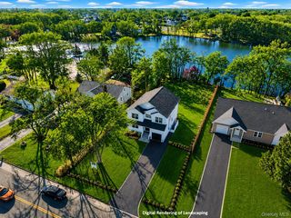 909 Ostrander Avenue, Riverhead, NY 11901