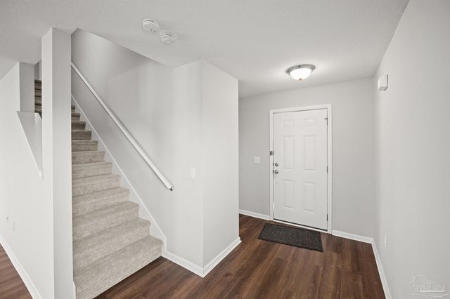 2238 Waltham St, Pensacola, FL 32505