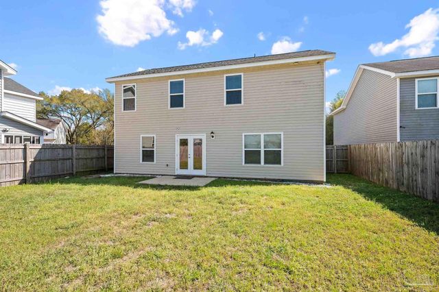 2238 Waltham St, Pensacola, FL 32505