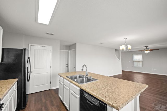 2238 Waltham St, Pensacola, FL 32505