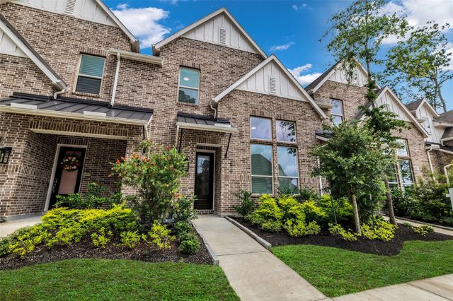 527 Cypress Valley Avenue, Montgomery, TX 77316