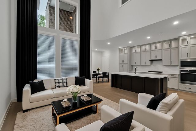 527 Cypress Valley Avenue, Montgomery, TX 77316