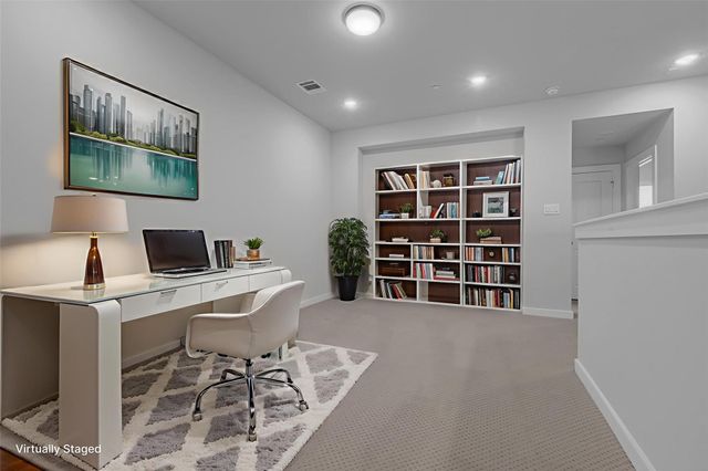 527 Cypress Valley Avenue, Montgomery, TX 77316