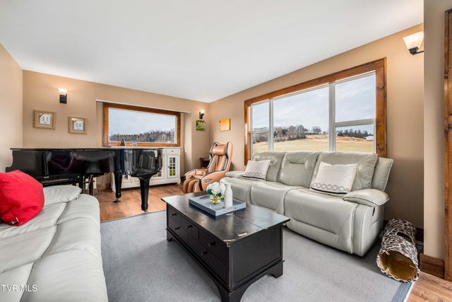 120 Hicks Road, Jonesborough, TN 37659