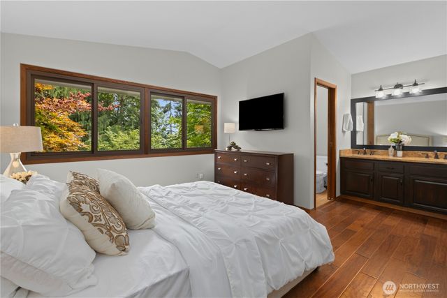 25803 SE 157th Street, Issaquah, WA 98027