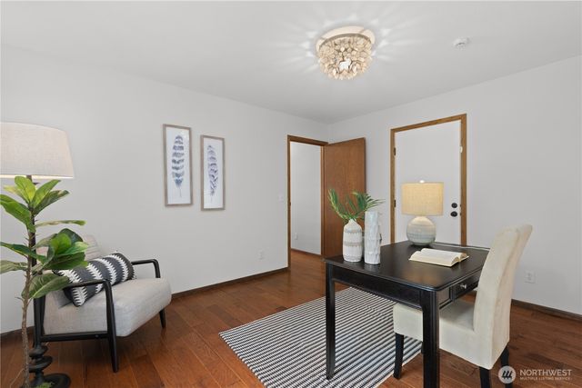 25803 SE 157th Street, Issaquah, WA 98027