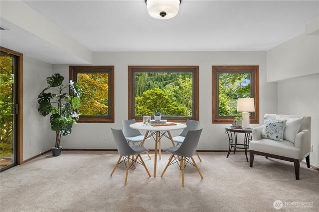 25803 SE 157th Street, Issaquah, WA 98027