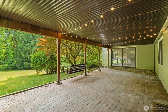 25803 SE 157th Street, Issaquah, WA 98027