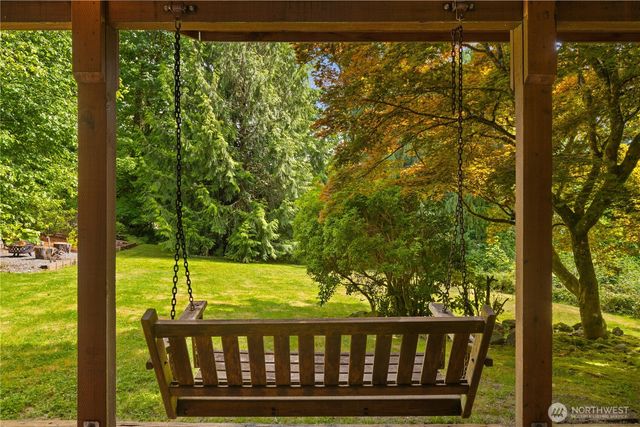 25803 SE 157th Street, Issaquah, WA 98027